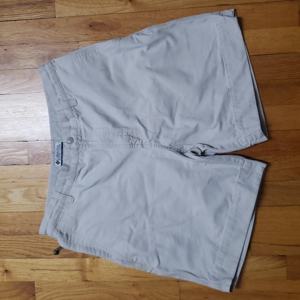 Columbia Men's Shorts size 34